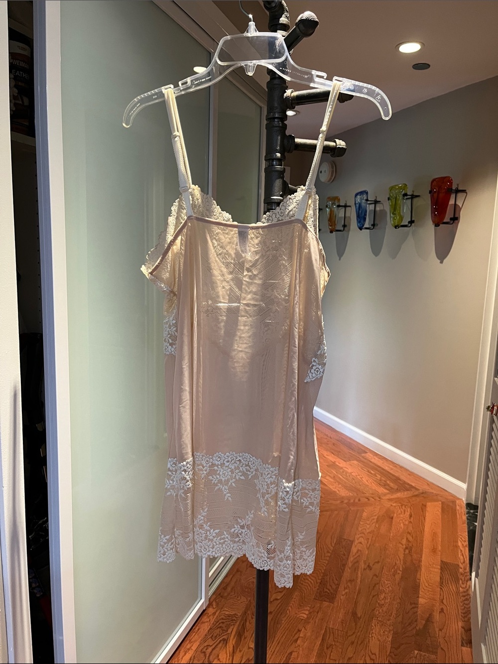 Wacoal Nude Chemise with White Lace Trim - Picture 2 of 5